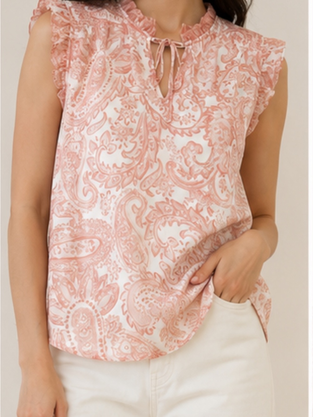 🎀 Tamara H Sleeveless Paisley Ruffle Tie-Neck Blouse - Blush Pink